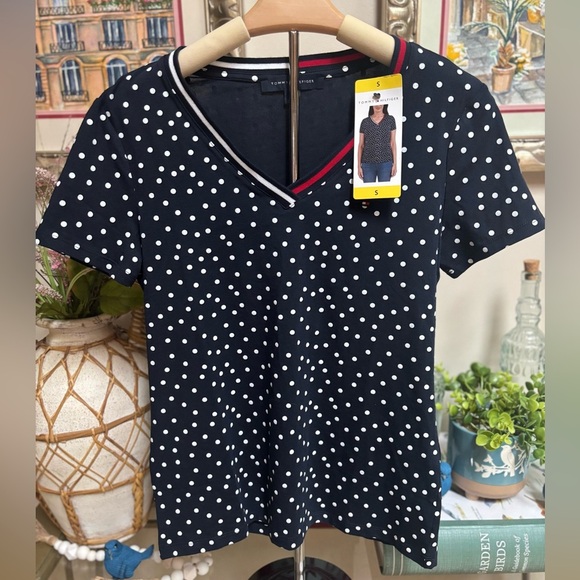 Tommy Hilfiger Navy and White Polka Dot V-Neck Casual Tee NWT Sz S New With tags - Picture 6 of 7